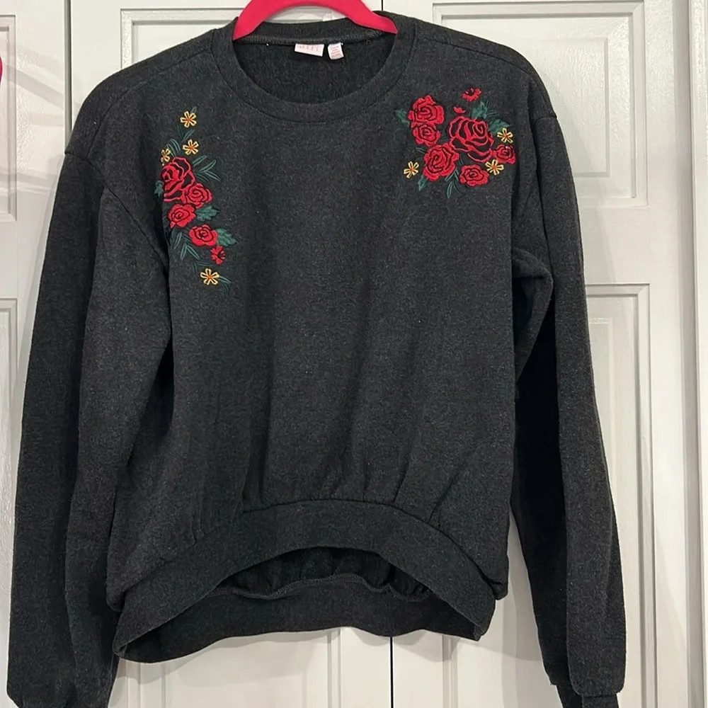 Make + Model Sweat Set - Picture 2 of 5